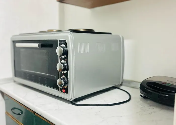 Sunlight & Comfort Flat 4 Pax * טיראנה