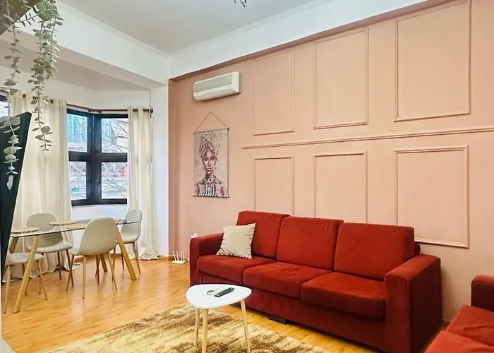 Sunlight & Comfort Flat 4 Pax * טיראנה