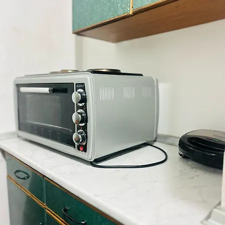 Sunlight & Comfort Flat 4 Pax * Tirana