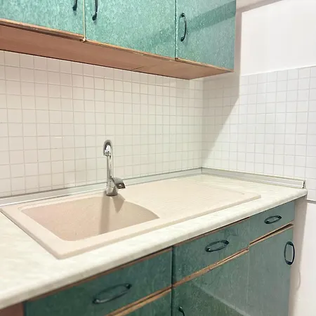 Sunlight & Comfort Flat 4 Pax Tirana