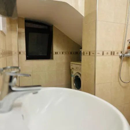 Sunlight & Comfort Flat 4 Pax Tirana